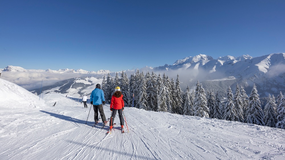 La Côte 2000 à Megève : guide ultime du ski, randonnée et panoramas alpins